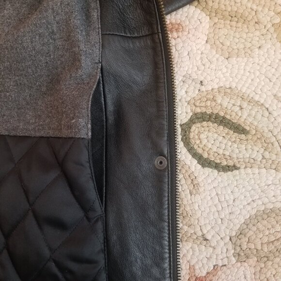 Gap Black Leather Jacket w/ Reversible Zipper and Quilted Lining - Picture 5 of 16
